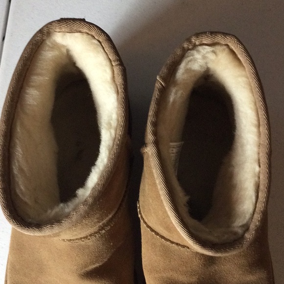 UGG Women's Brown Platform Ankle Boots - Picture 10 of 15